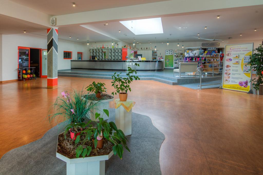 Sport- & Vital-Resort Neuer Hennings Hof Perleberg Exterior foto